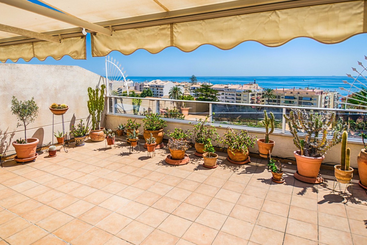 An apartment near the beach in Alicante tripinvest.fr